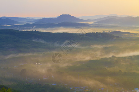 高山天空 秋天 早晨 春天 树 场景 晚上 太阳云高清图片素材