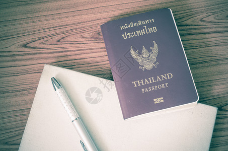泰籍护照 泰国 移民 教科书 海外 芯片 身份美元高清图片素材