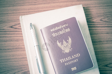 泰籍护照 泰国 世界 铅笔 钱 移民假期高清图片素材