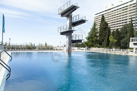 跳泳池 运动 自由 游泳 水 游泳者 太阳 美丽的 蓝色的潜水高清图片素材