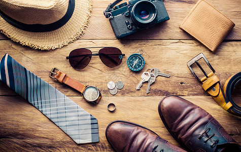 夏天服饰必备旅行必备服饰 眼镜 护照 游客 现代的 太阳镜 夏天背景
