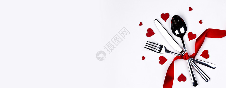 浪漫晚宴概念 假期 用餐 桌子 餐具 丝带 刀 吃浪漫的高清图片素材