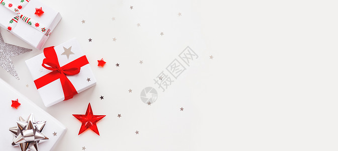 圣诞节和新年背景 以白包装形式赠品 白色的 红色的背景图片