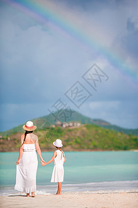 女士彩虹太阳帽加勒比人异国情调高清图片