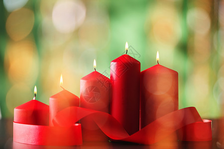 丝带和蜡烛 水平的 传统文化 发光的 庆典 静物 烛光 摄影背景图片