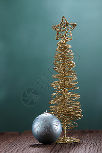 圣诞节装饰 十二月 树 季节 金的 快活的 星星 传统背景图片