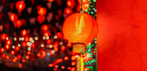 中国新年灯笼在中国华镇 幸福 快乐的 吸引力 节日 月亮背景图片