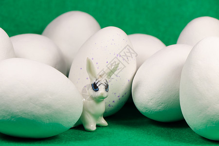 大白兔格力巧克力糖复活节彩蛋背景图片