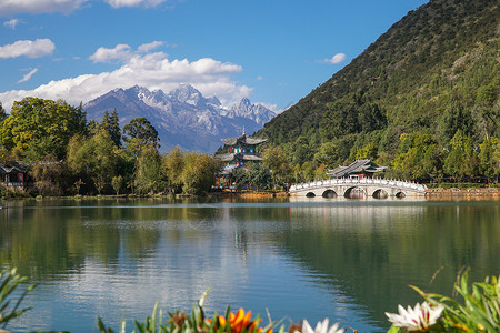 玉泉旅游传统高清图片