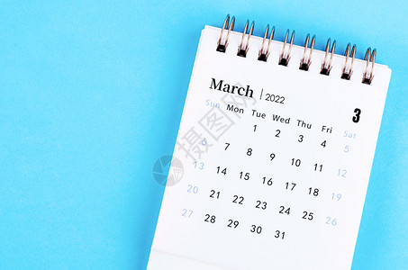 2022年3月的小型案头日历背景图片