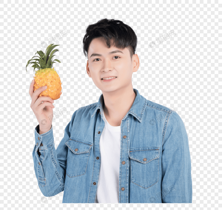 手持菠萝的青年男性图片