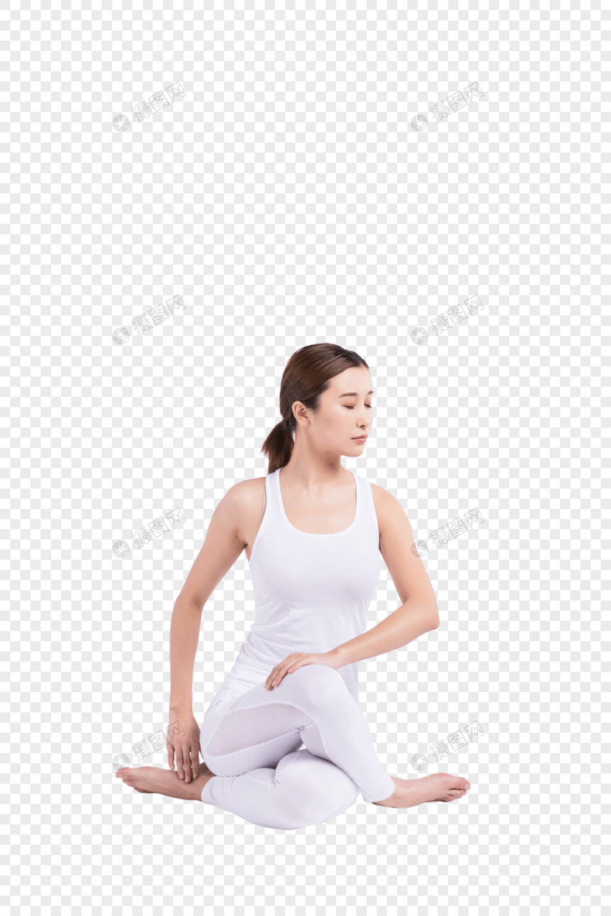 盘腿做瑜伽的女性图片