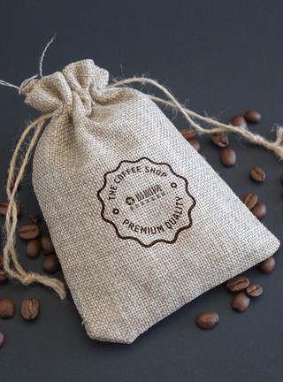 高铁咖啡素材咖啡麻布袋包装展示模板