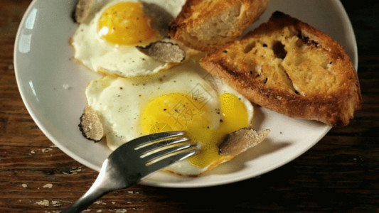 鸡蛋黄油早点GIF高清图片