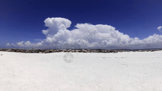 天空白云GIF图片