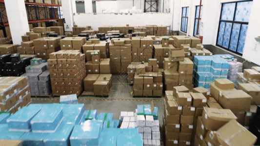 货物分类航拍工厂库房中的堆积货物GIF高清图片