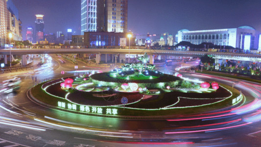 春节灯光春节公路绿化景观交通延时GIF高清图片
