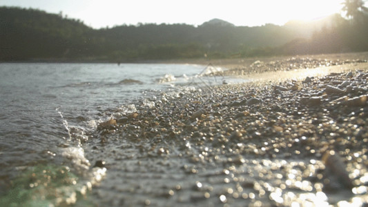 海水阳光海水冲击沙滩GIF高清图片