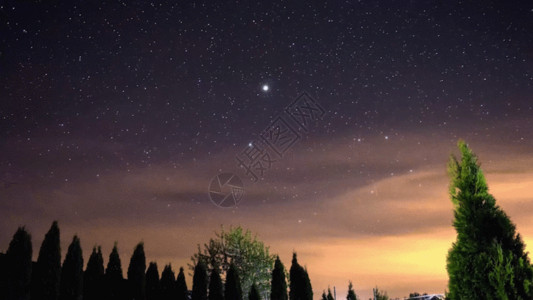 流星雨炫光夜景天空GIF高清图片