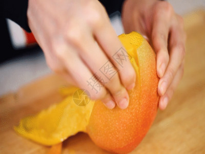 芒果木瓜芒果剥皮 GIF高清图片