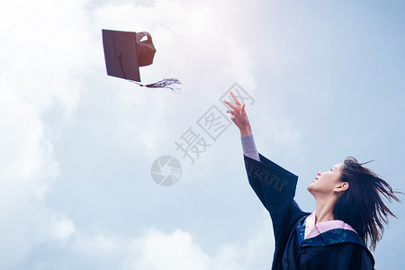 高中毕业证书毕业季设计图片