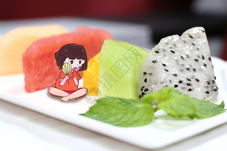 吃芒果小女孩果盘里吃西瓜的女孩插画