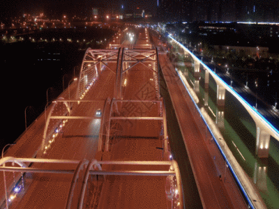 夜晚城市交通4K航拍图片