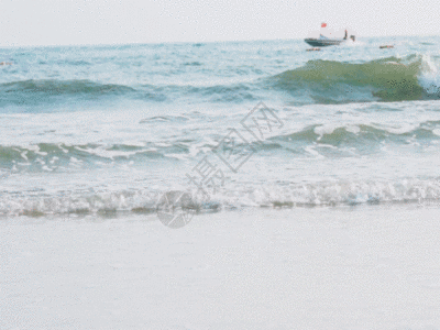 大海海浪浪花GIF图片