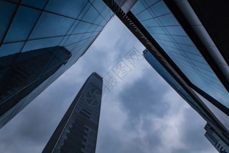 商业云反射的高楼gif动图高清图片
