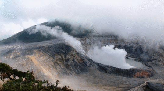 哥斯达黎加波阿斯火山口gif图片