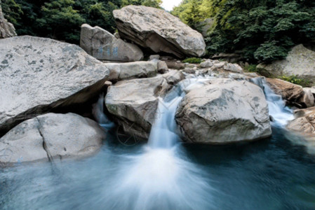 大明湖风景区慢门溪流唯美gif动图高清图片