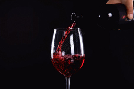 葡萄酒图片红酒醒酒器gif高清图片