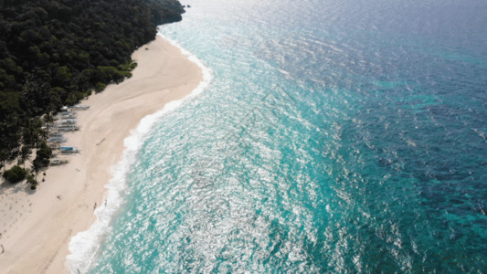 滨海湾白色沙滩海岸航拍GIF高清图片