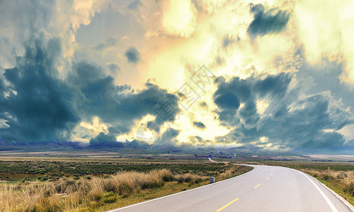 公路背景云朵高清图片素材
