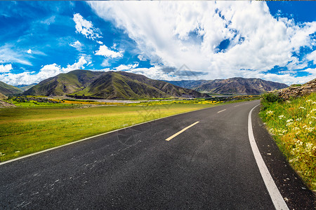 山脉公路乡村马路背景设计图片