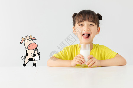 喝牛奶的奶牛创意摄影插画奶牛和女孩插画