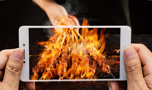 夜宵烧烤鸡翅手机拍摄设计图片