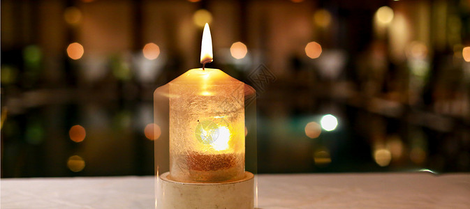 蜡烛背景小火苗的素材高清图片