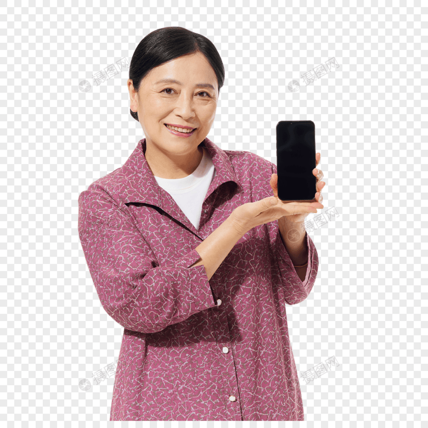 中年女性拿着手机展示图片