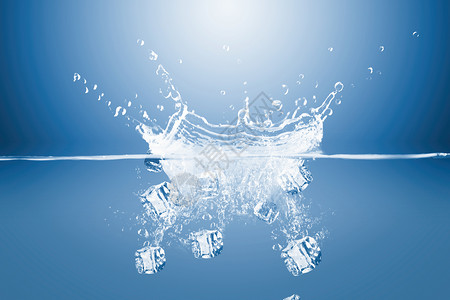 创意蓝色冰块水花背景图片