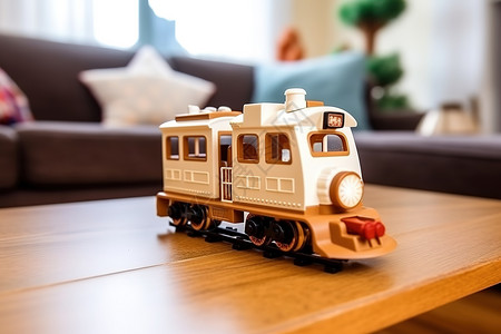 客厅桌子上的小火车儿童玩具背景图片