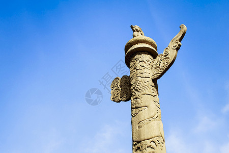 柱和梁汉白玉雕刻华表背景