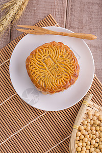 彩色果食中秋节传统美食月饼摆拍背景
