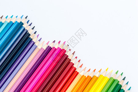 教育设计彩虹铅笔平铺创意拍摄图片