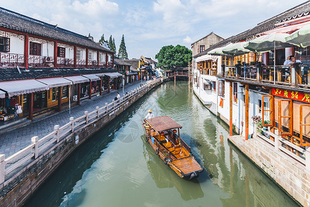 云通道江南水乡朱家角乌篷船背景