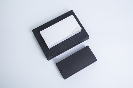 白色创意蝴蝶结白色手机平板包装盒背景