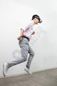 虚拟现实VR跳跃造型图片