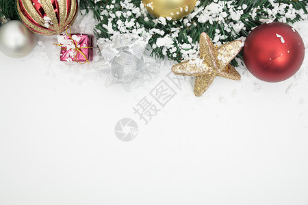 金色花环各种圣诞礼物元素组合背景