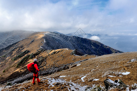 雪域风光冻山背景