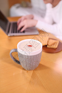 超级咖啡小米笔记本电脑高清图片